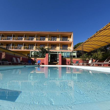 קאלבי Hotel Cyrnea מראה חיצוני תמונה